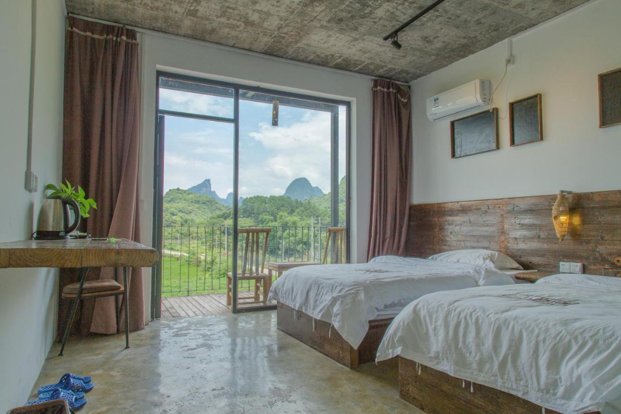 Mountain Stream Hostel Yangshuo Esterno foto