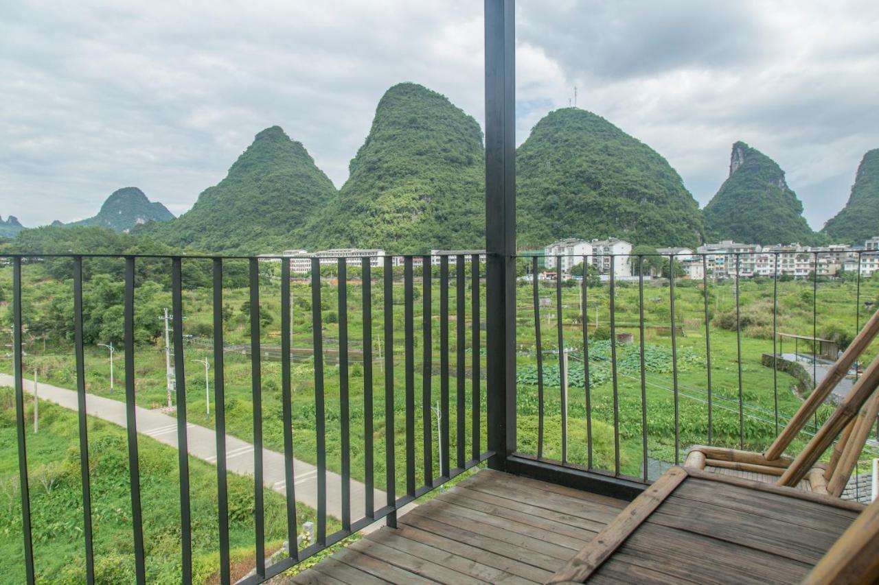 Mountain Stream Hostel Yangshuo Esterno foto